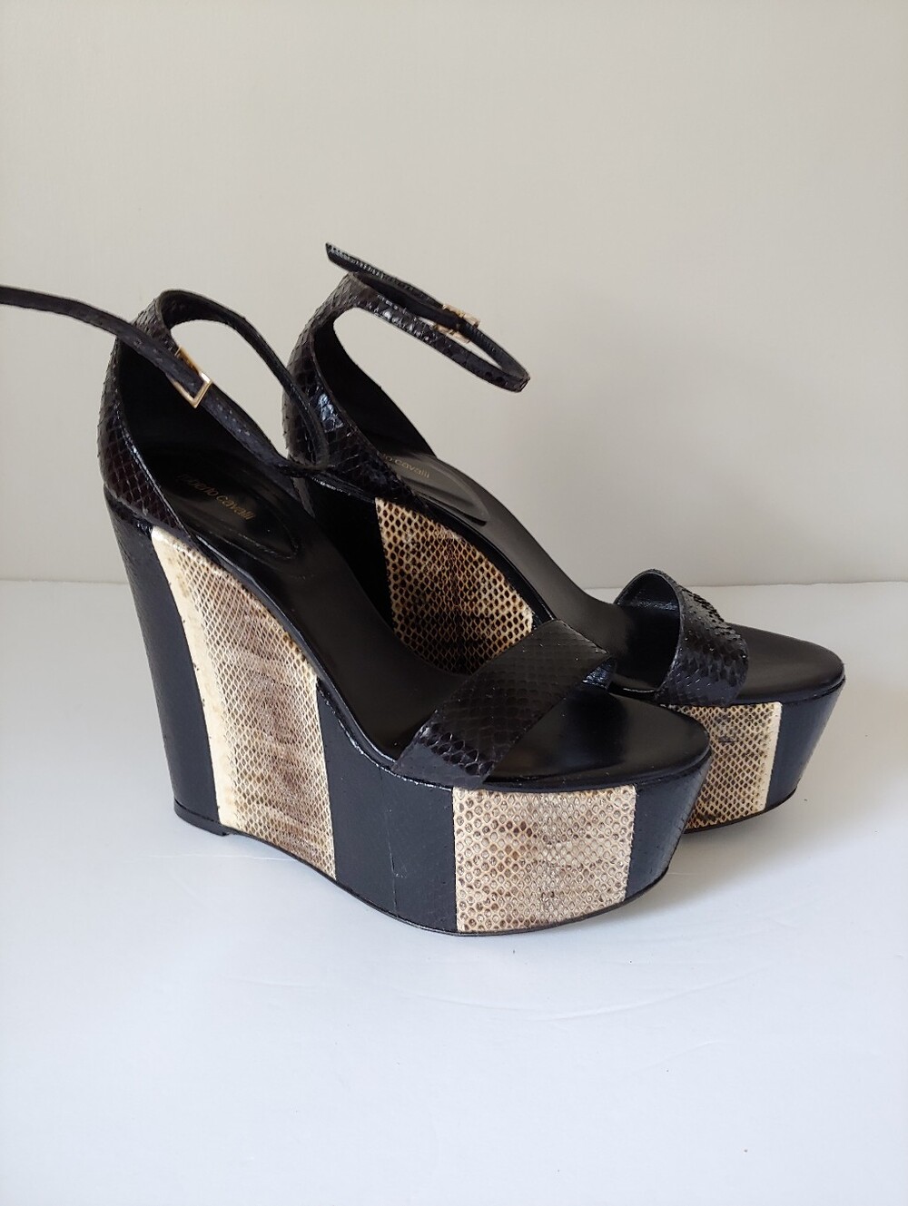 Roberto Cavalli Snakeskin Leather Platform Wedge Sandals Size 8.5